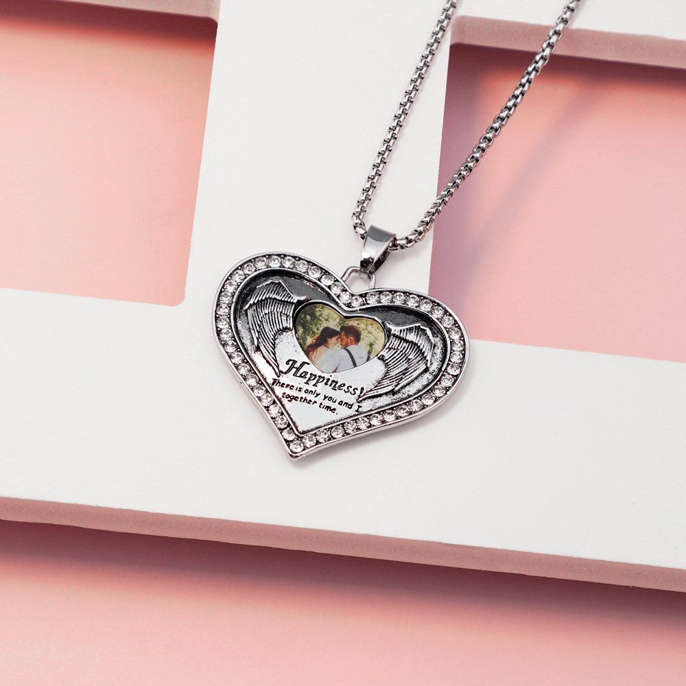  Personalized happiness lettering diamond color printing photo Peach Heart Necklace 