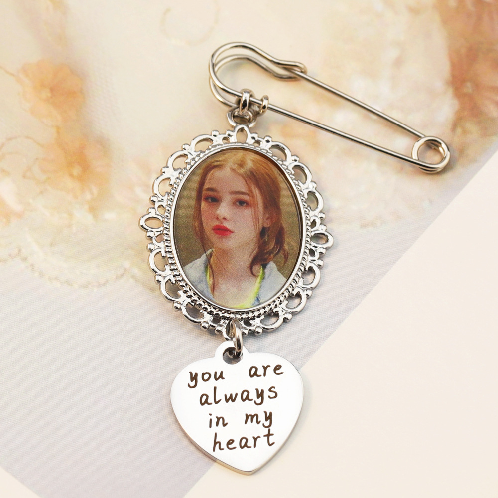  Personalized peach color photo pattern Brooch 