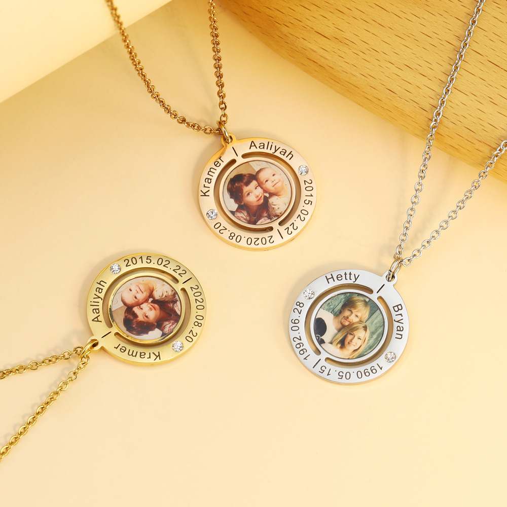 Personalized engraved photo necklace
