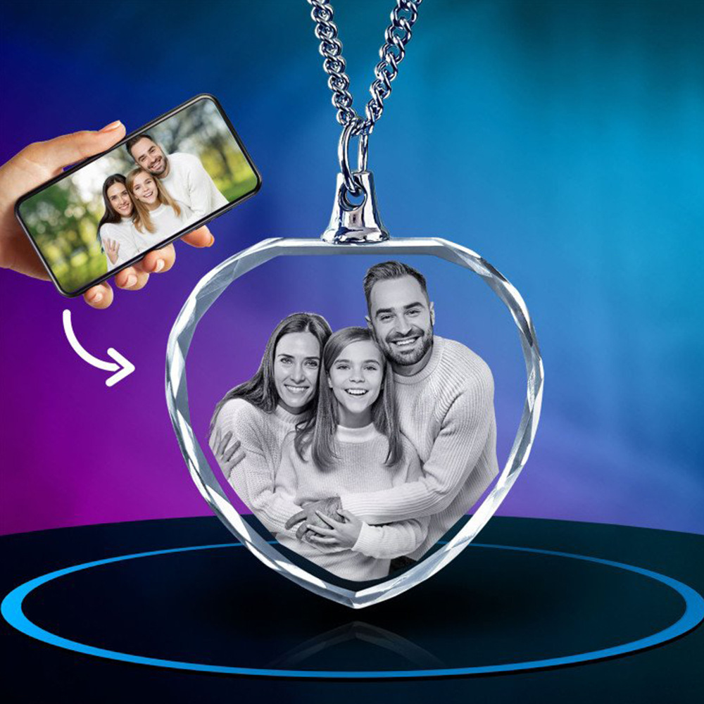 3D Heart Crystal Pendant Necklace
