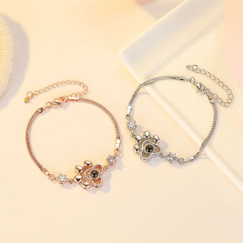 Personalized Dog Paw Shaped Photo Projection Bracelet