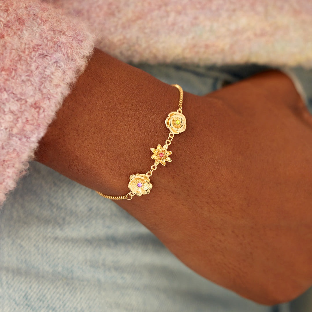 Three Edimensional Birth Flower Bracelet