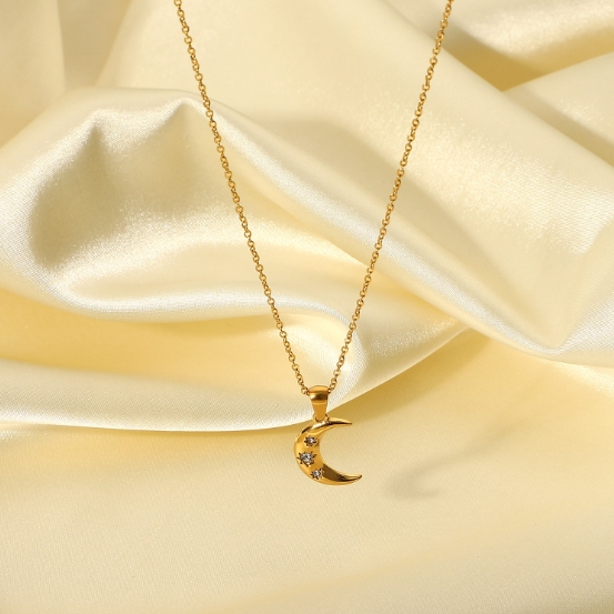 18K gold-plated stainless steel three-zircon moon pendant necklace