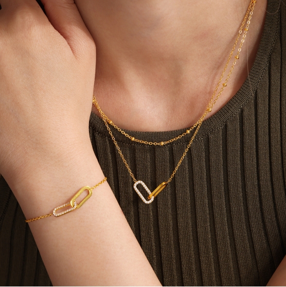 Double Ring Rectangular Full Diamond Personality Necklace