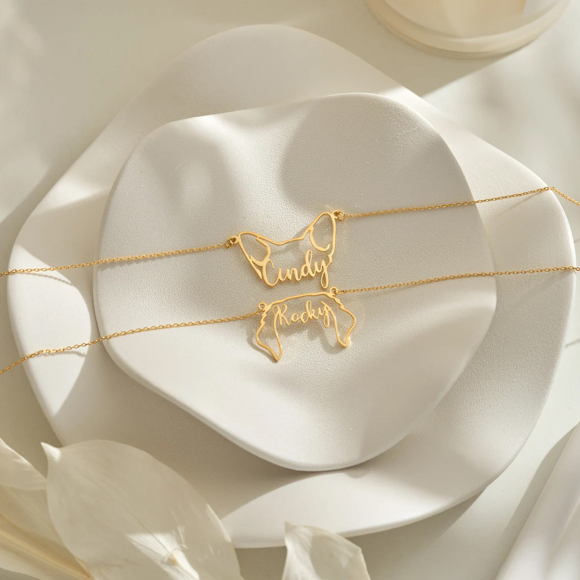 Custom Pet Ear and Name Necklace - Personalized Dog or Cat Ear Pendant with Engraved Text - Stainless Steel Necklace for Pet Lovers