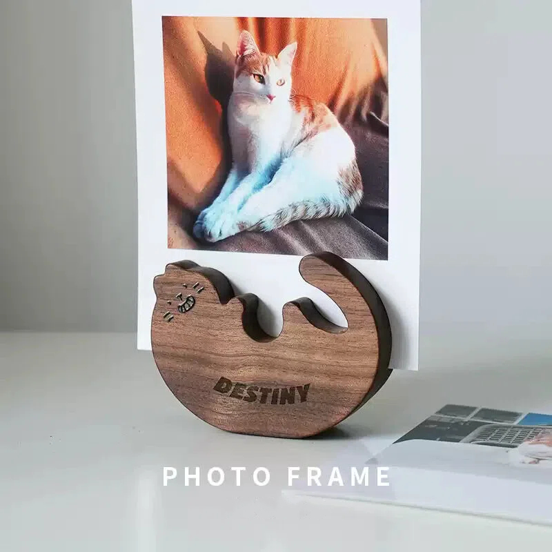 Personalized Cat Polaroid Magnetic Photo Frame - Custom Wooden Photo Holder