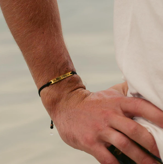 Customizable String Bracelet