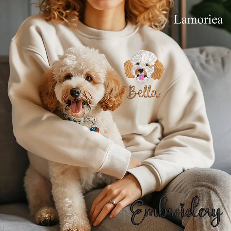 5-8cm Color Embroidered Round Neck Sweatshirt