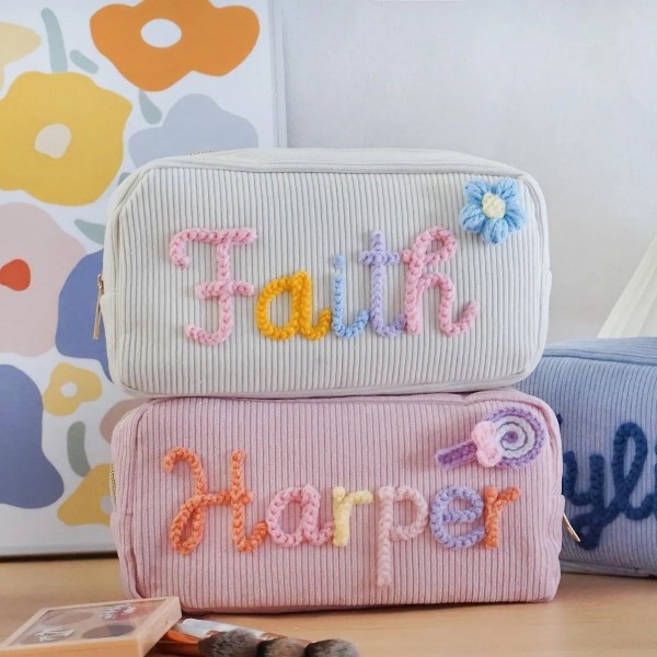 Personalized Corduroy Makeup Bag – Custom Embroidered Name Pouch – Gift for Girls, Teens & Women