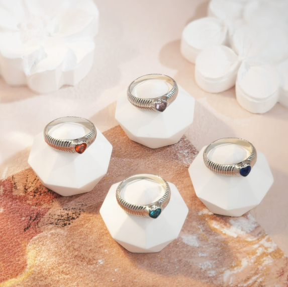 Birthstone Heart Fluted Ring | Buy Everyday Jewelry